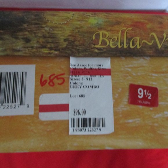 Bella Vita Henley II Booties - Picture 12 of 12